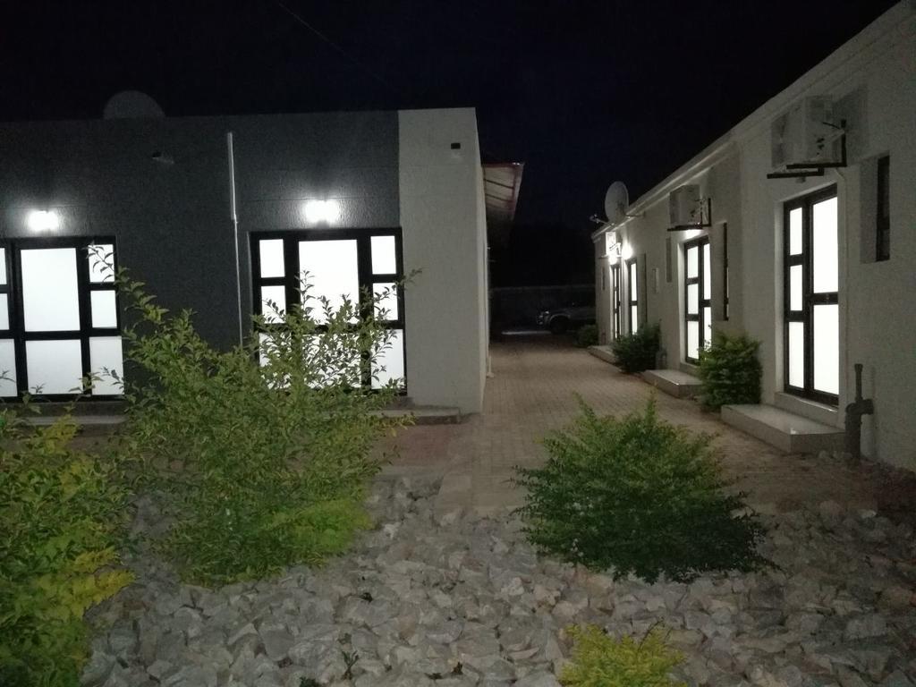 Tsumeb Guesthouse Kamho Eksteriør billede