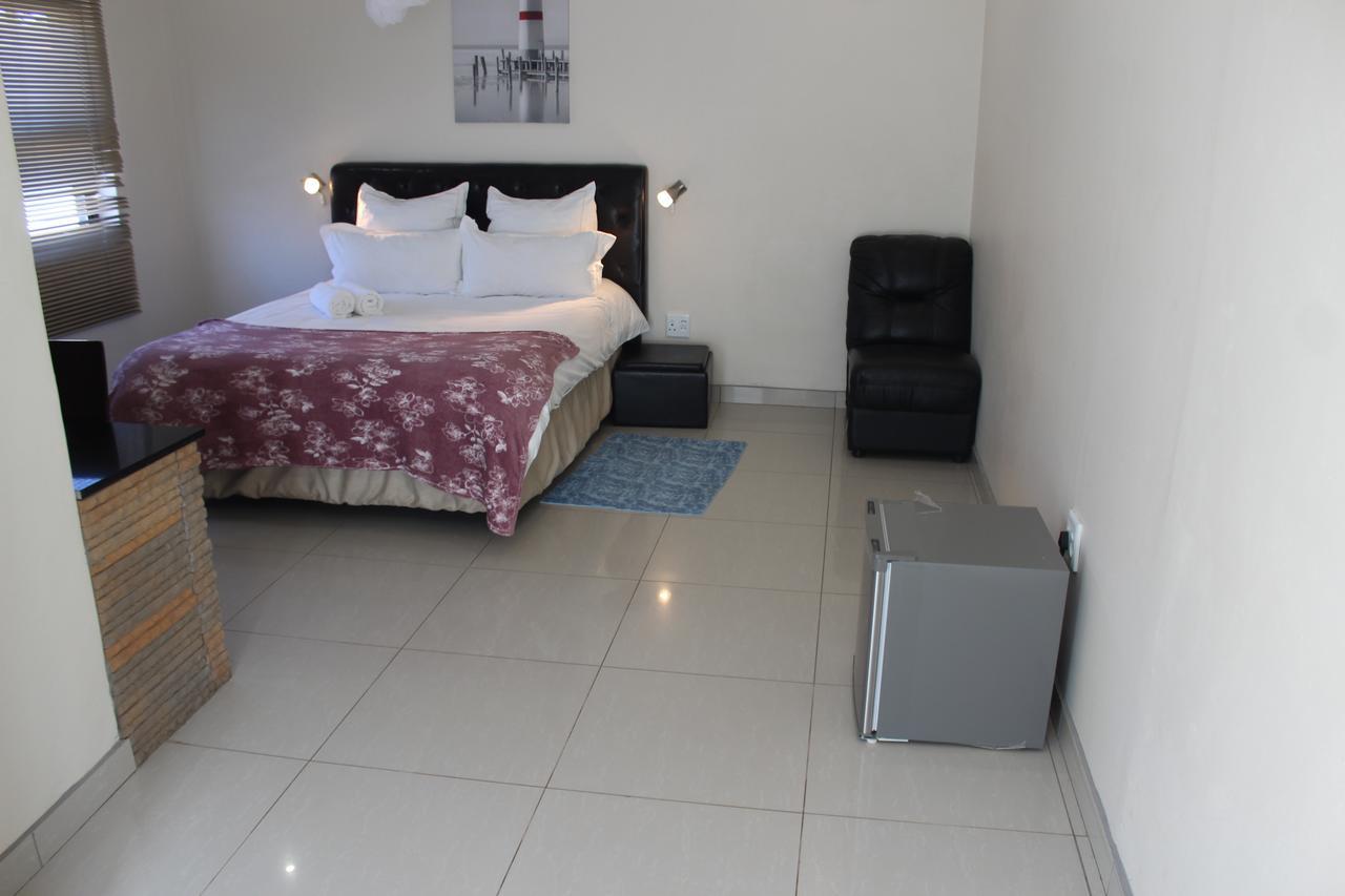 Tsumeb Guesthouse Kamho Eksteriør billede